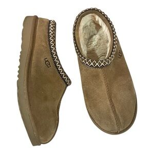 UGG Women's Tasman Slippers Embroidered Sherpa Lined Sz 6